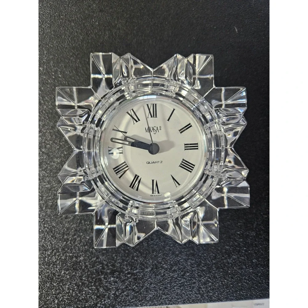 MIKASA 50s Vintage Crystal Starburst‎ Snowflake Desk Clock Quartz Germany Roman